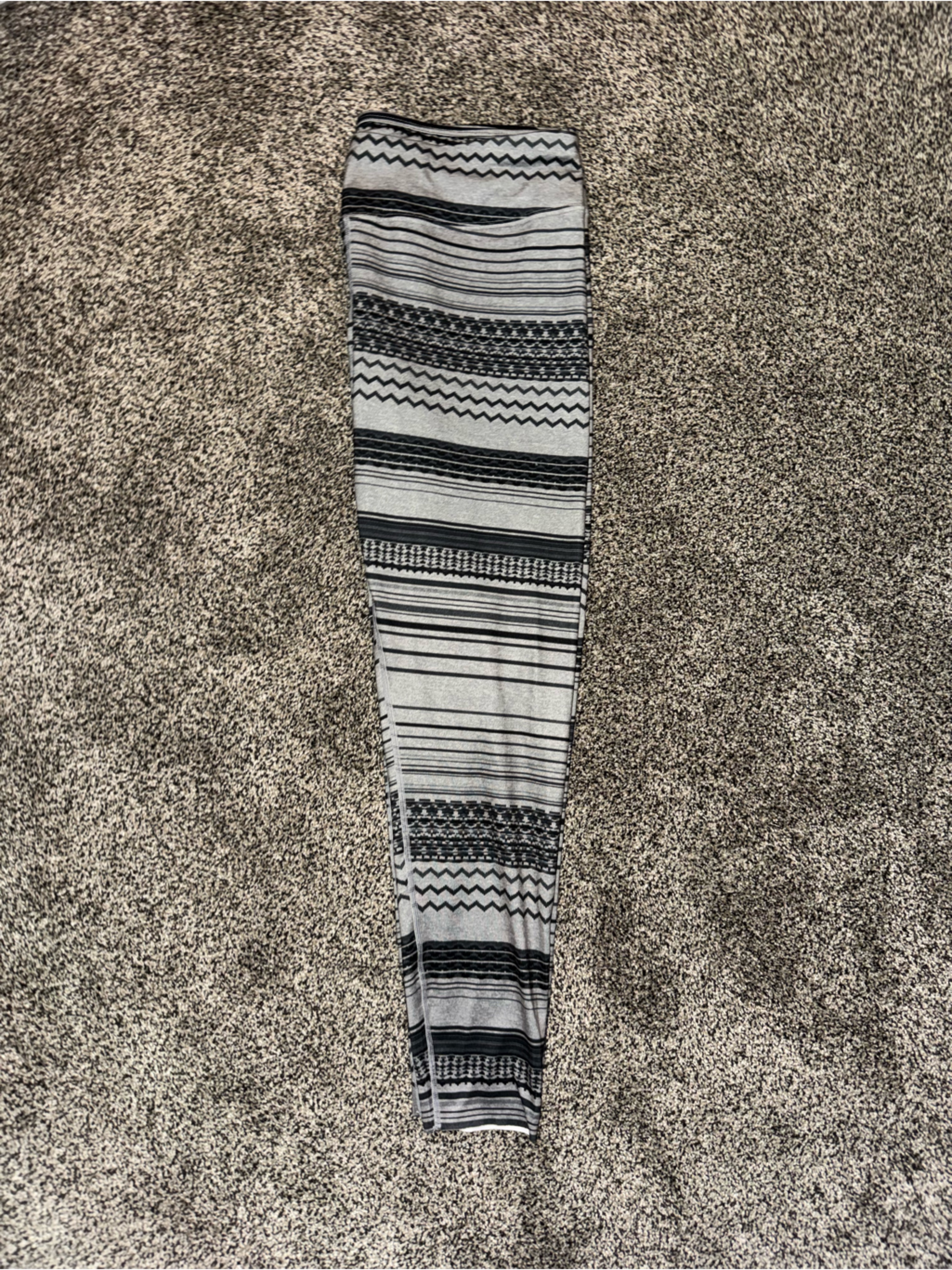 Burton Black & Gray Striped Pattern Leggings — image 2 of 3